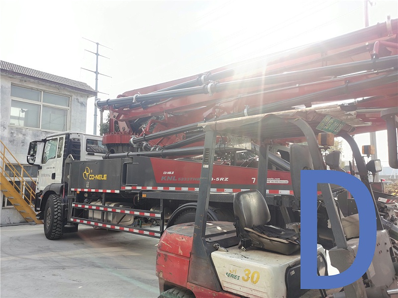 青島混凝土泵車價(jià)格 (5)