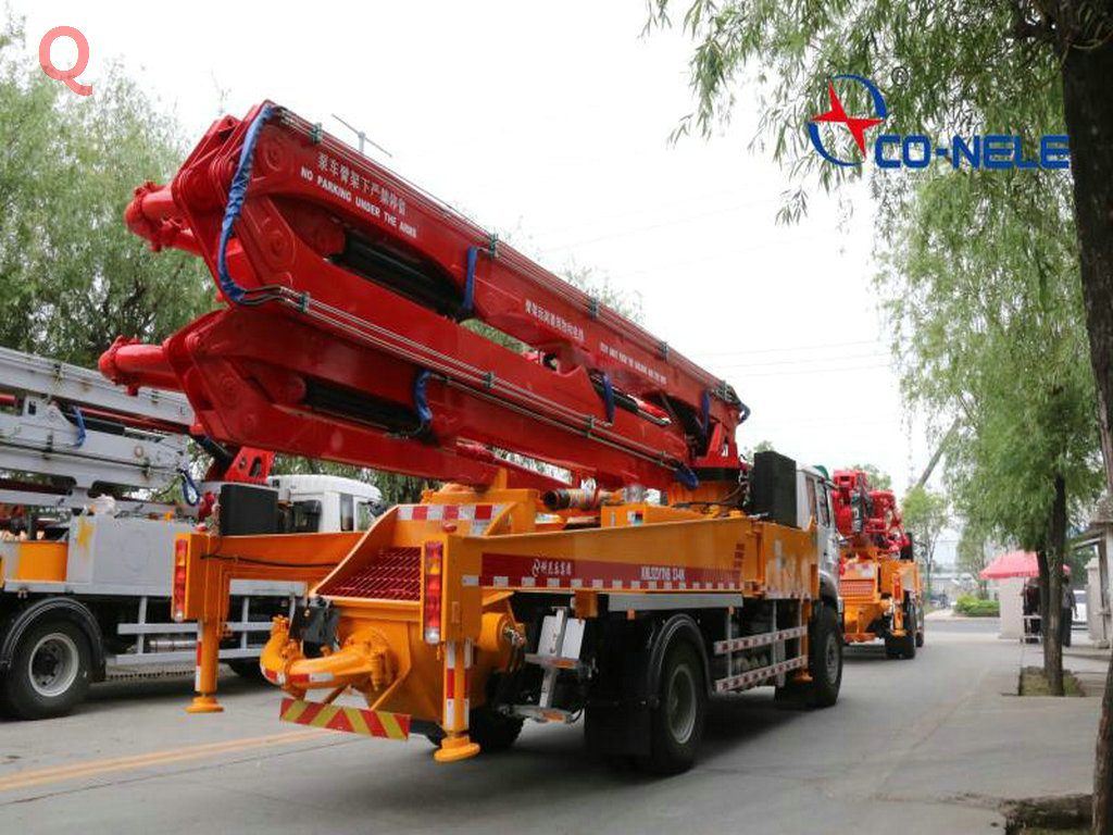 小型泵車，小型混凝土泵車，天泵