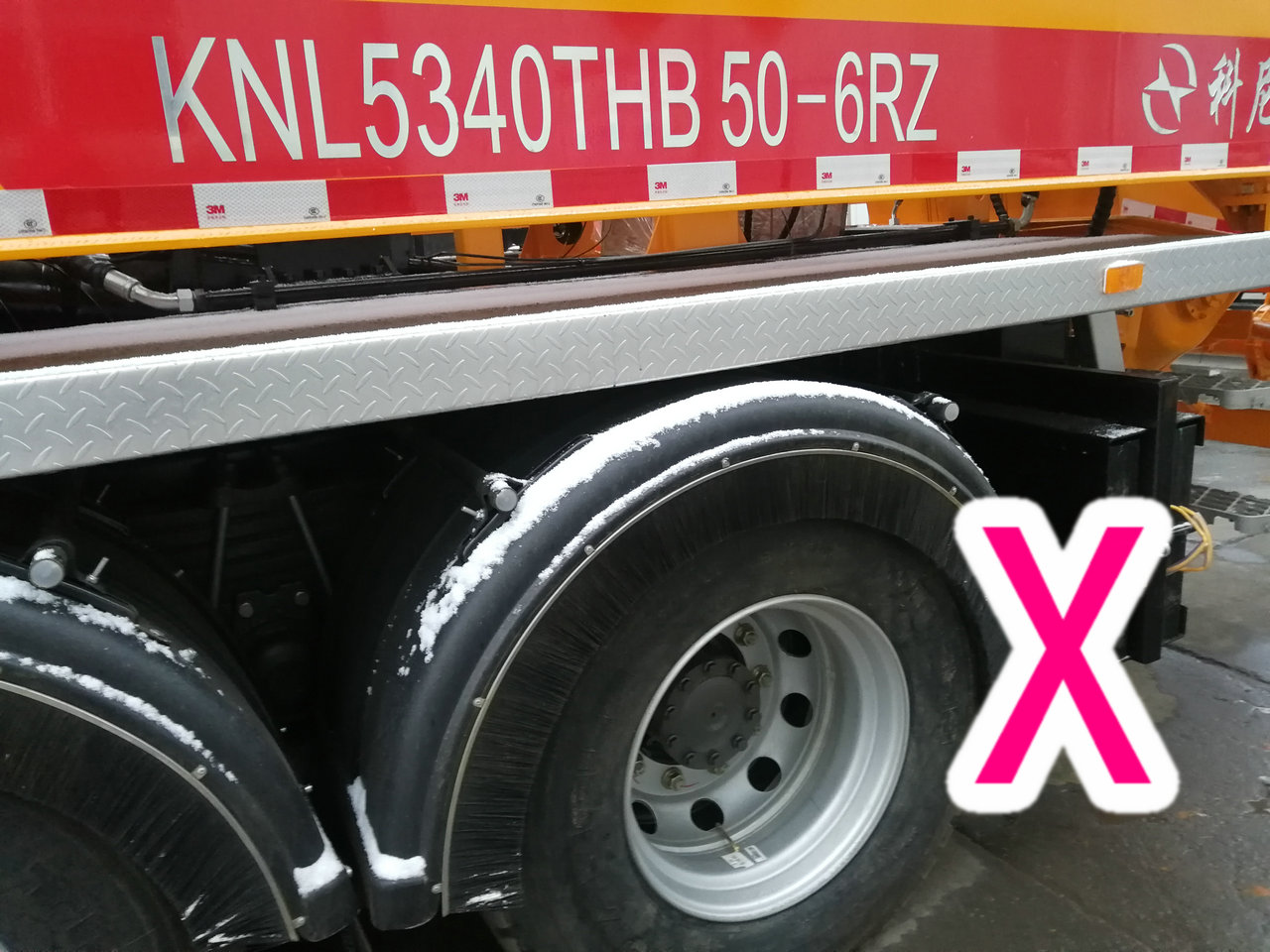 青島小型混凝土泵車價格 (13)