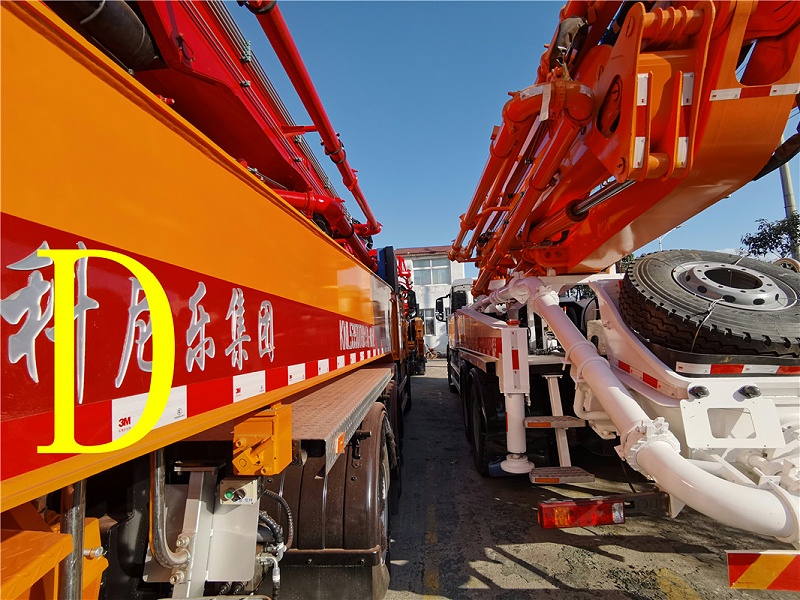青島混凝土泵車價(jià)格 (27)