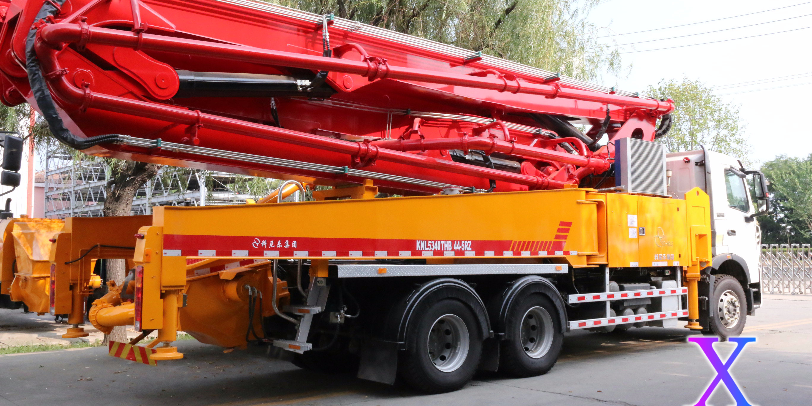 小型混凝土泵車堵管征兆早知道——科尼樂(lè)